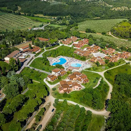 Pian Dei Mucini Resort 3*